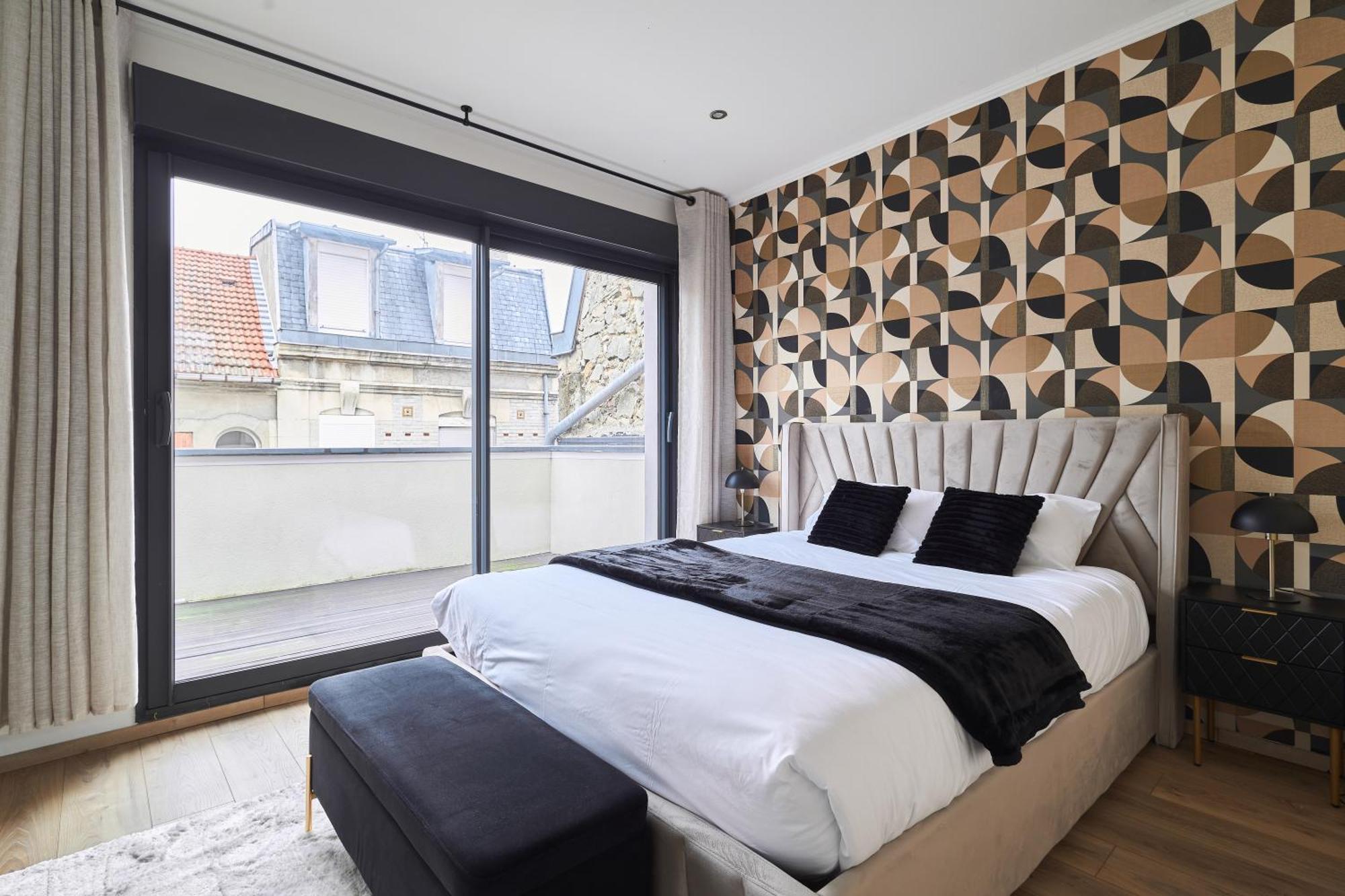 Mm Suites Town House Terrasse แร็งส์ ภายนอก รูปภาพ